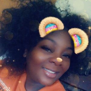 Meet your Posher, Dalena